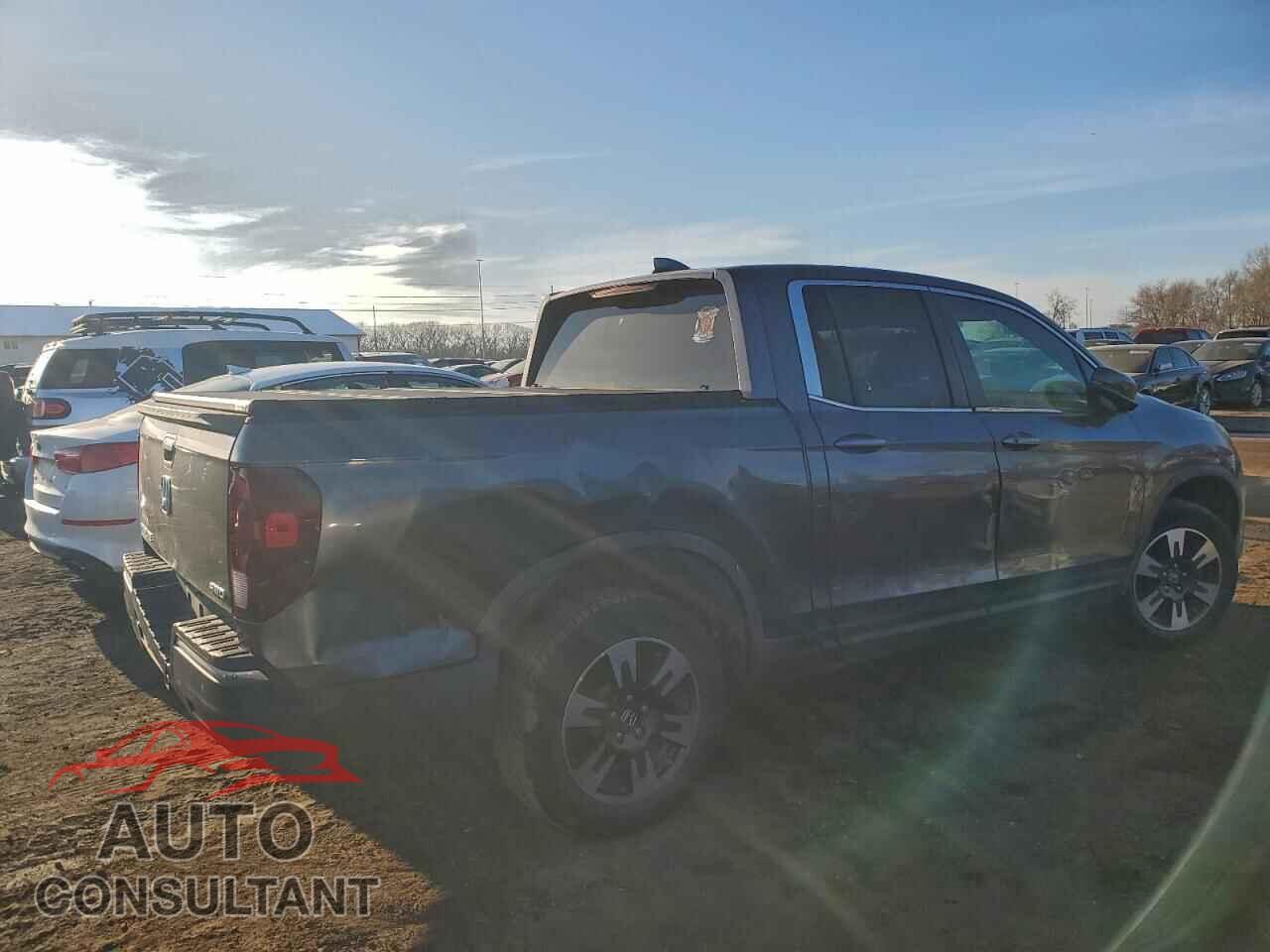 HONDA RIDGELINE 2017 - 5FPYK3F66HB002964