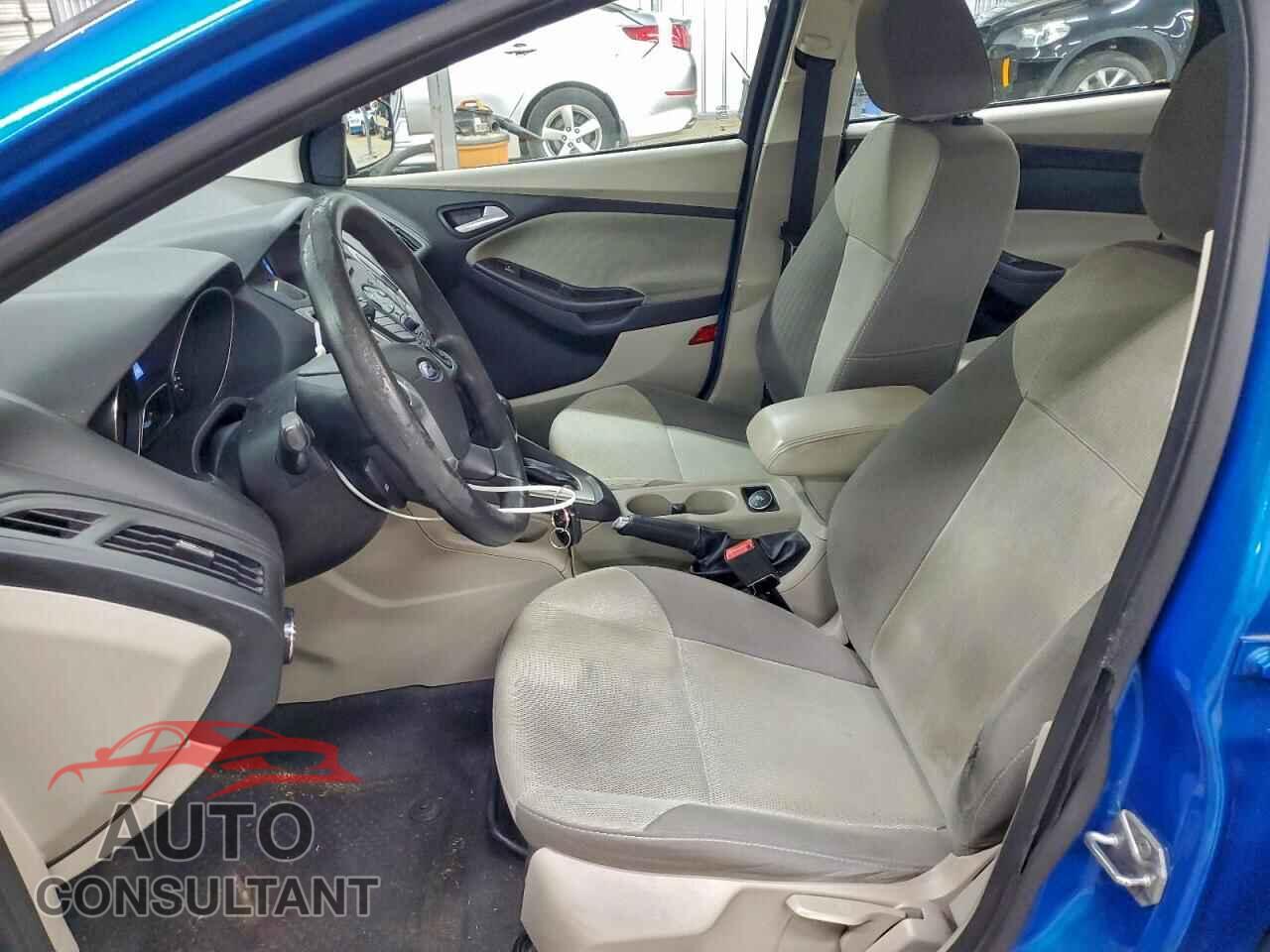FORD FOCUS 2014 - 1FADP3F23EL359667