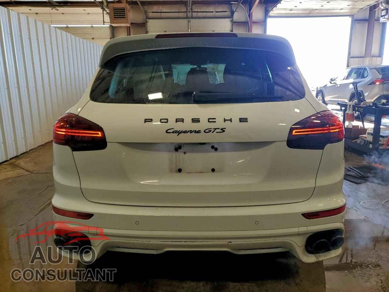 PORSCHE CAYENNE 2016 - WP1AD2A21GLA79142