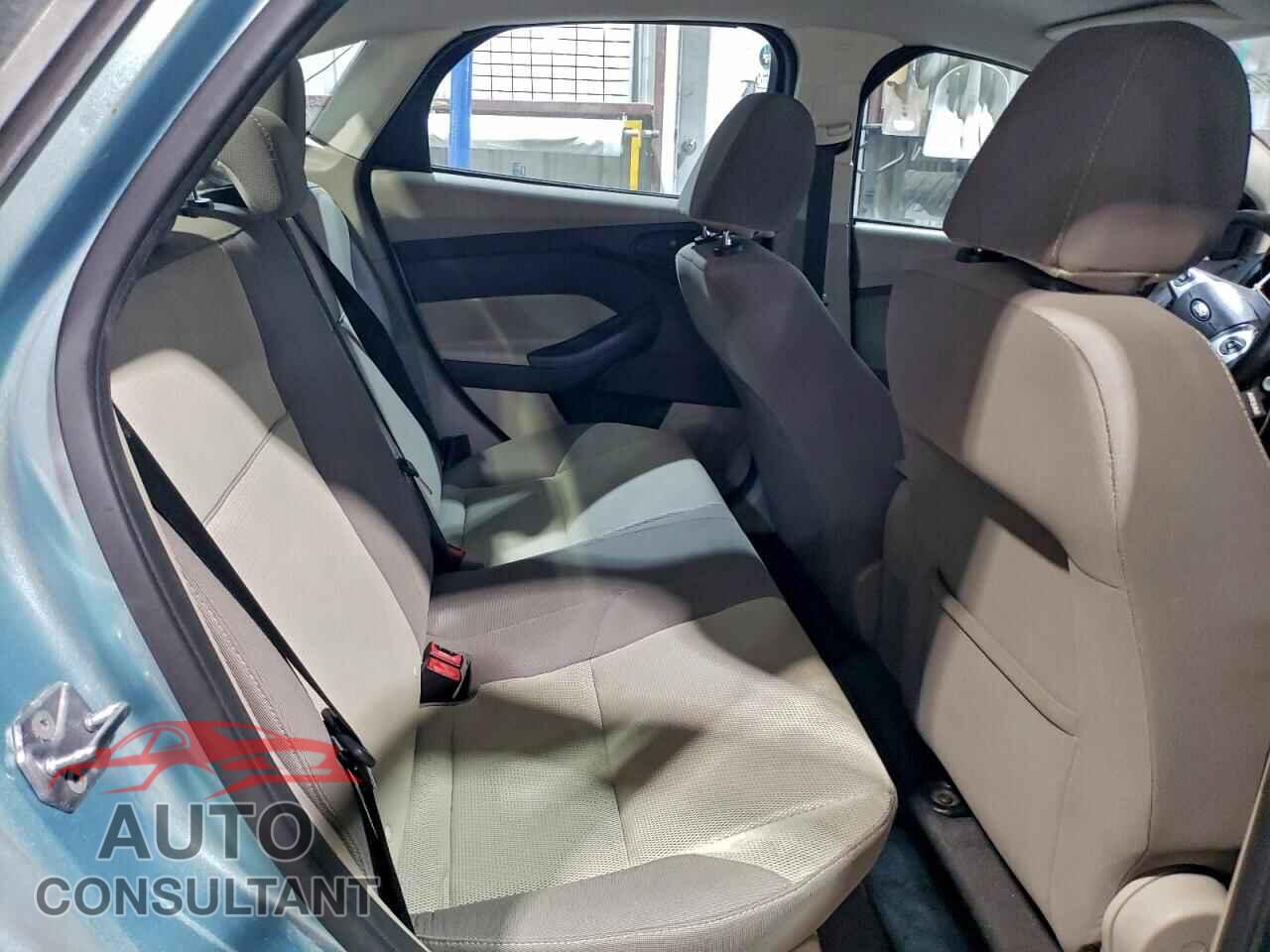 FORD FOCUS 2012 - 1FAHP3F26CL440418