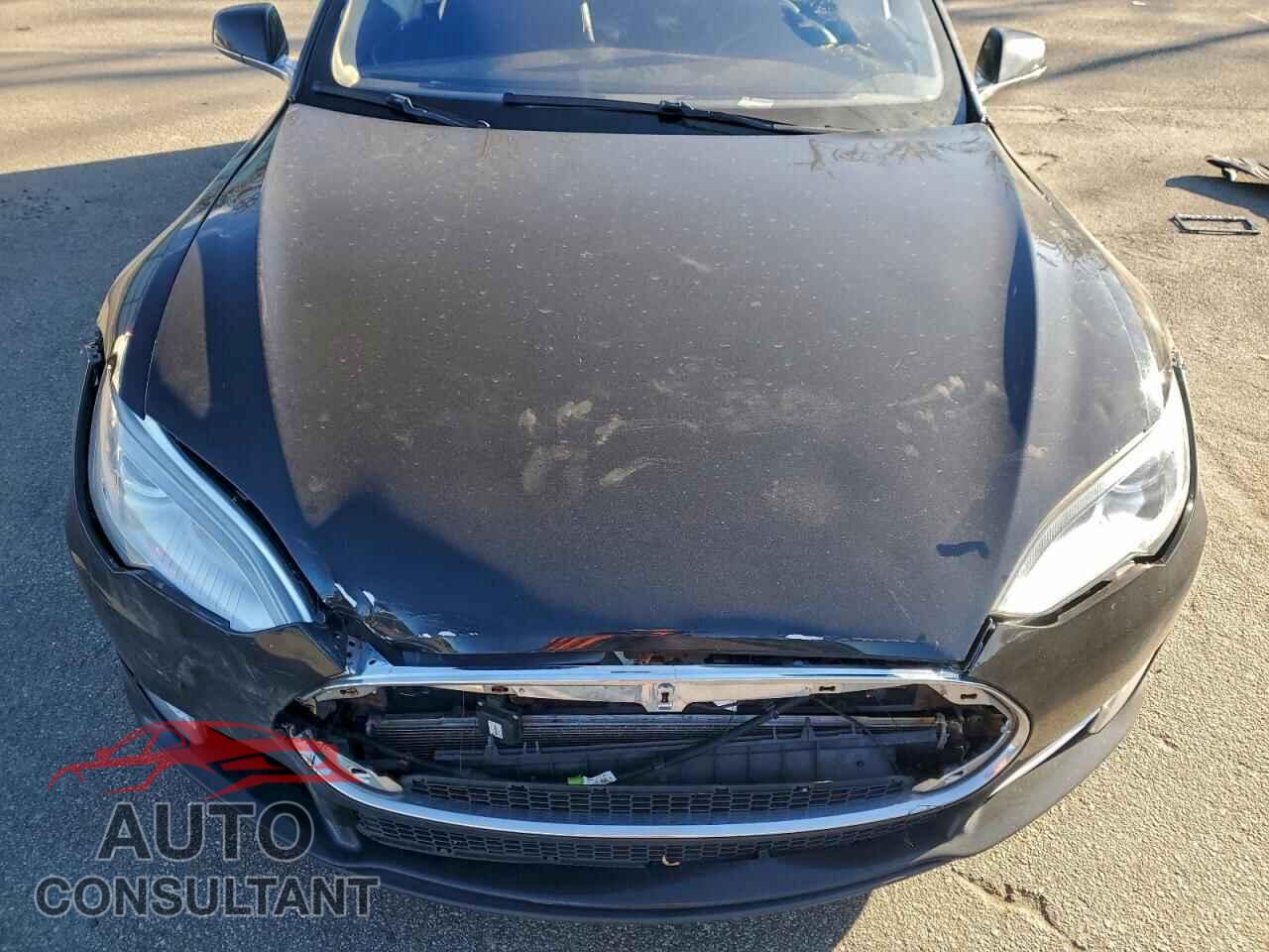 TESLA MODEL S 2014 - 5YJSA1H13EFP52308