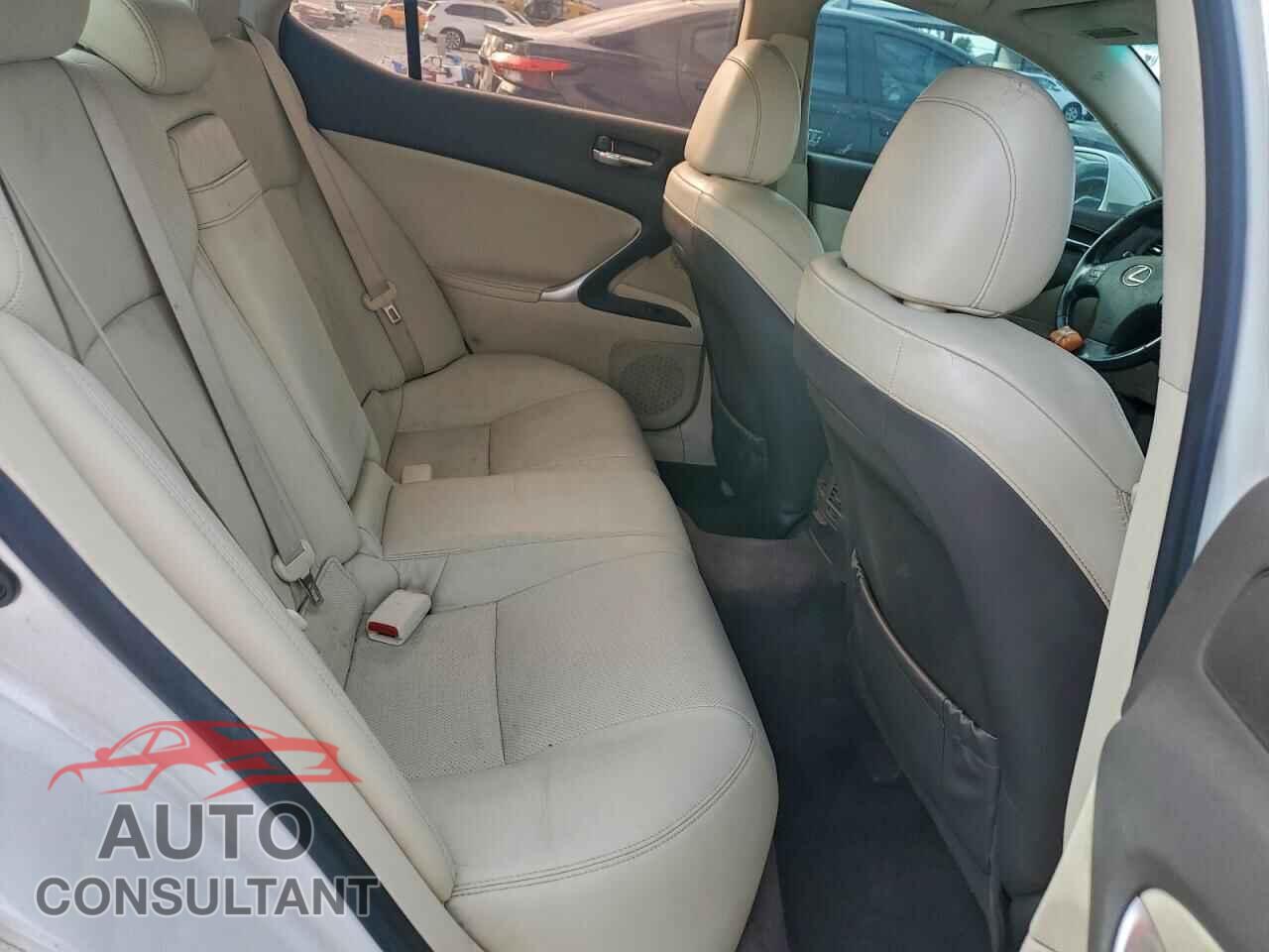 LEXUS IS 2010 - JTHBF5C24A2096284