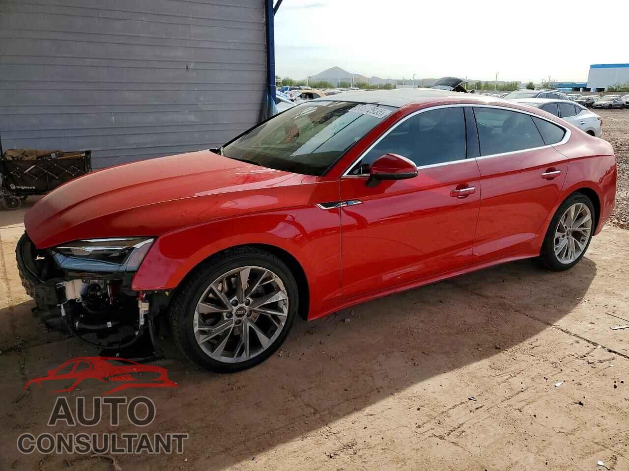 AUDI A5 2022 - WAUABCF56NA018021