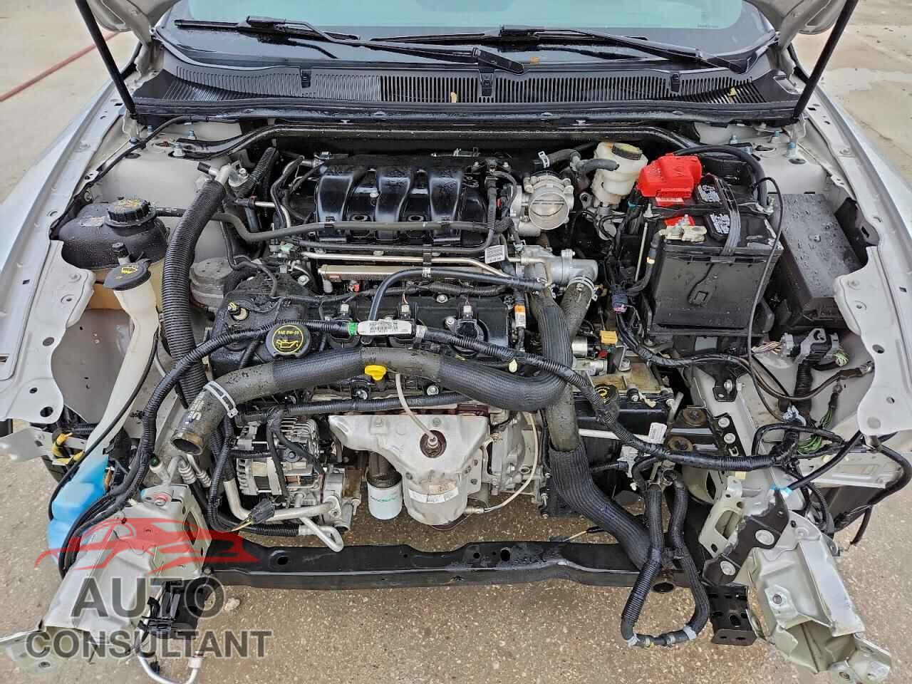 FORD TAURUS 2018 - 1FAHP2E8XJG142265