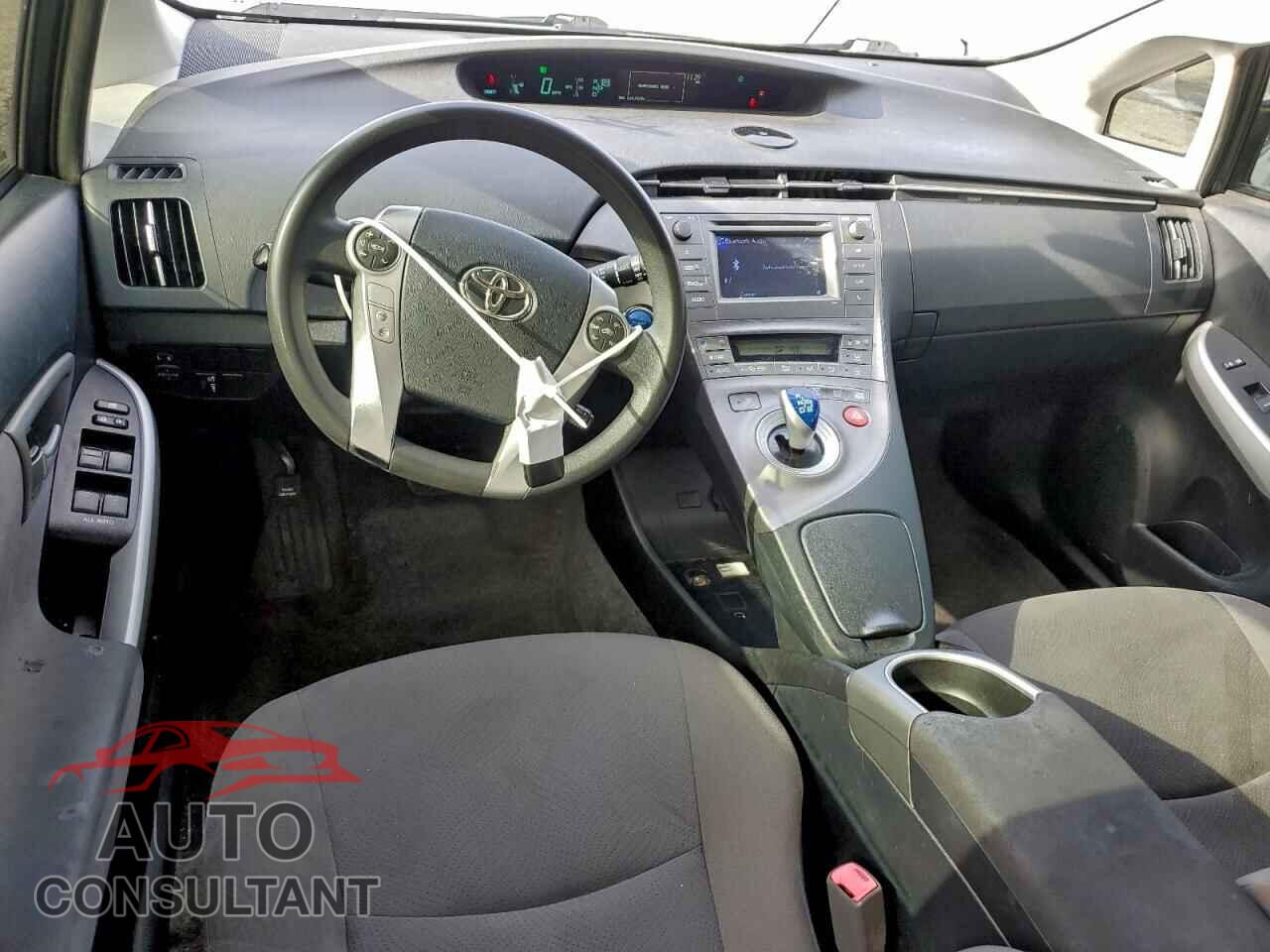 TOYOTA PRIUS 2013 - JTDKN3DU2D5587741