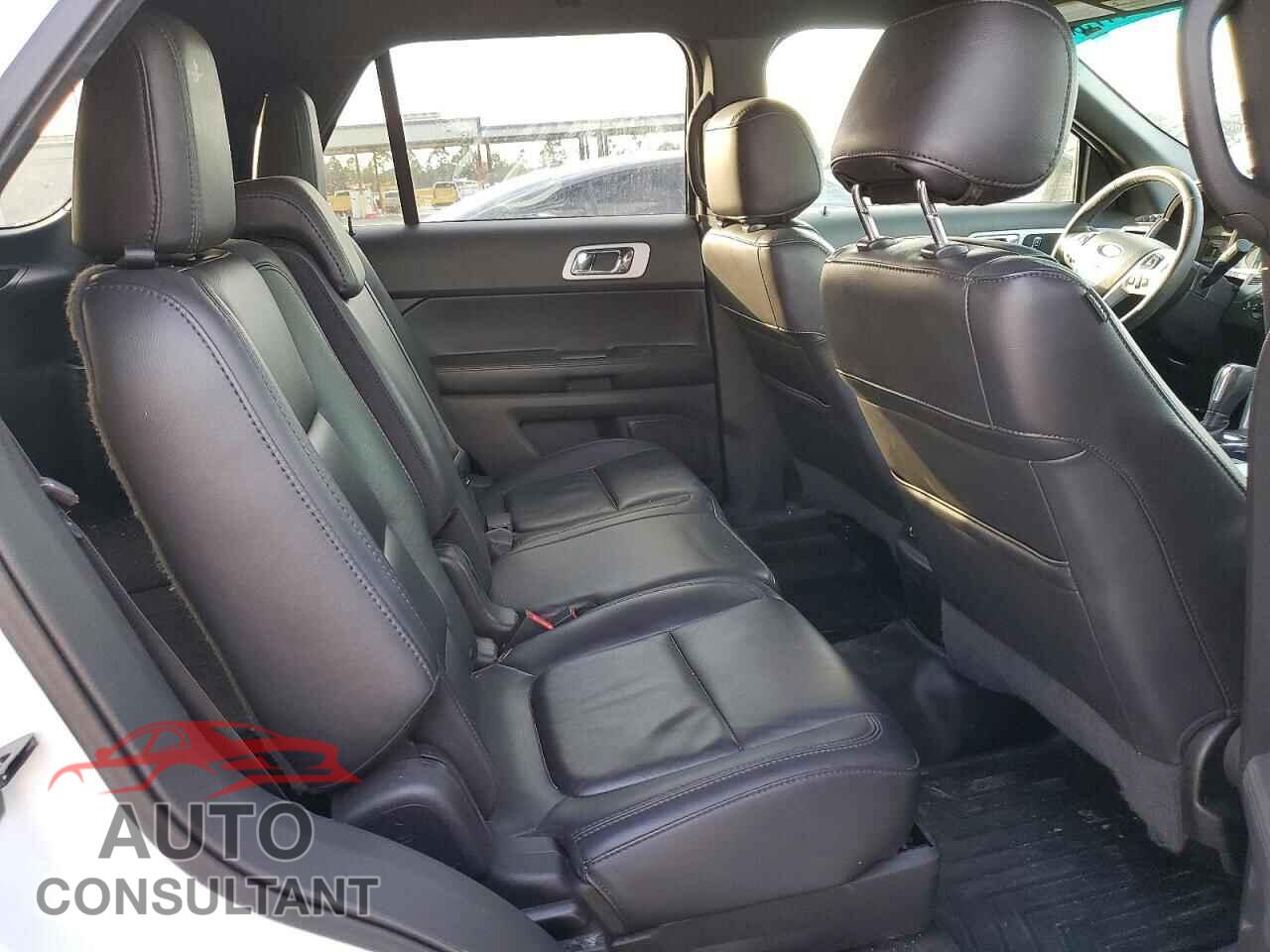 FORD EXPLORER 2015 - 1FM5K7D87FGC58228