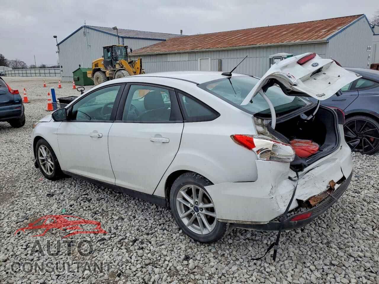 FORD FOCUS 2015 - 1FADP3F23FL240146