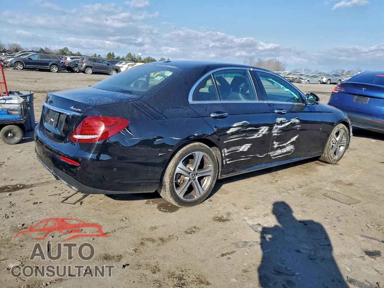 MERCEDES-BENZ E-CLASS 2020 - WDDZF8EB2LA728602
