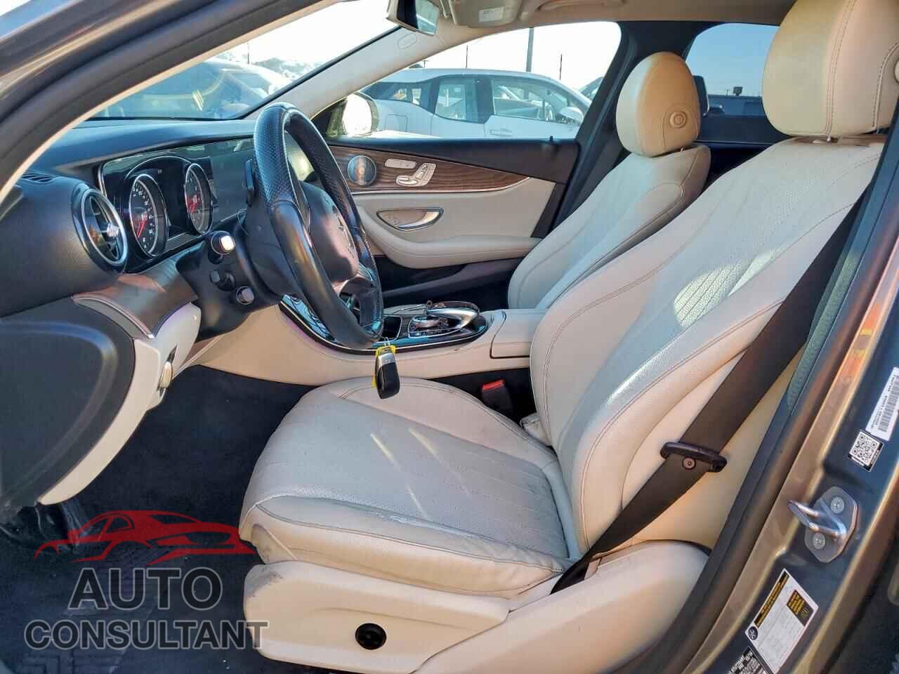 MERCEDES-BENZ E-CLASS 2017 - WDDZF4JB8HA189196