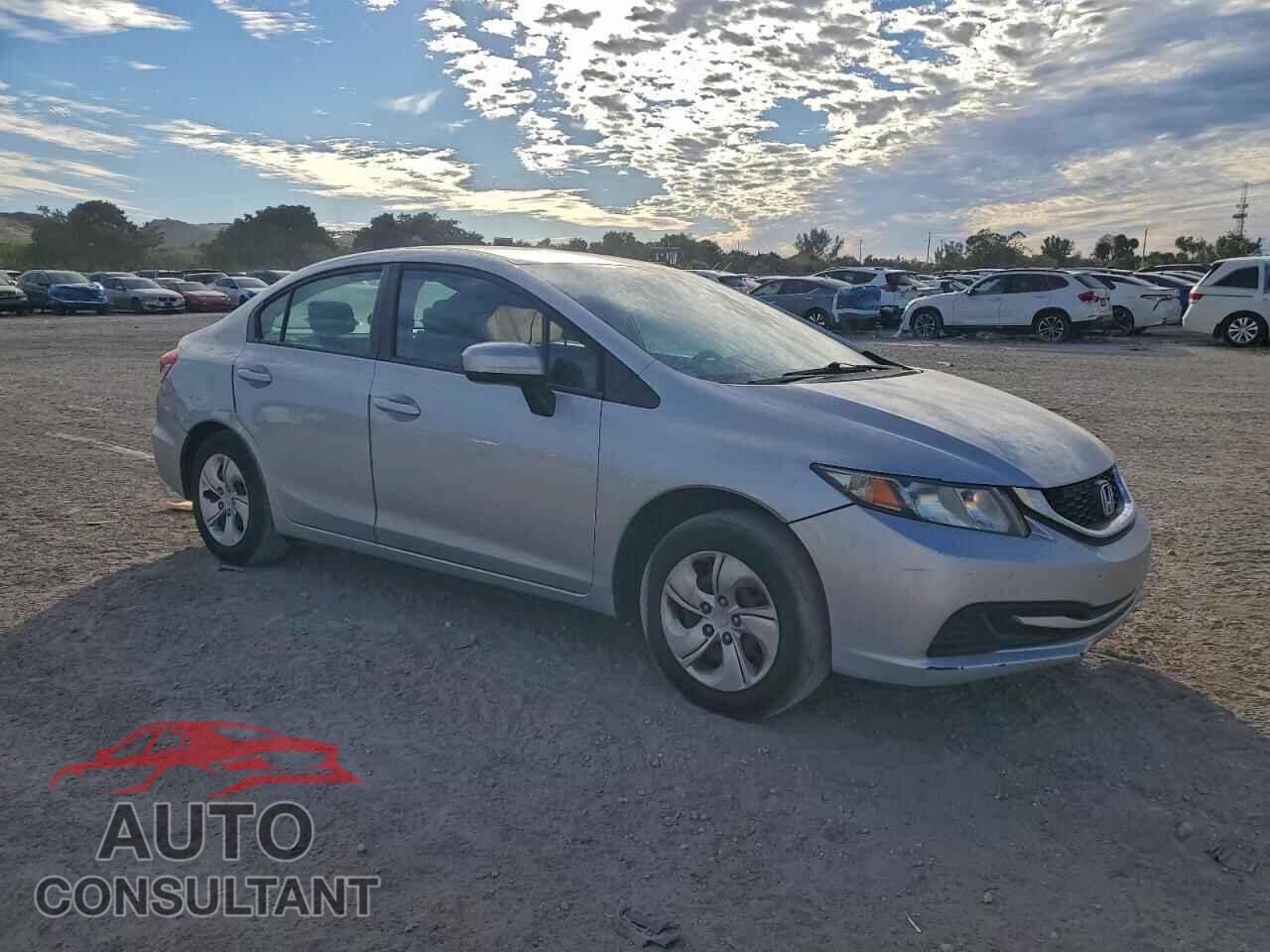 HONDA CIVIC 2015 - 19XFB2F5XFE095007