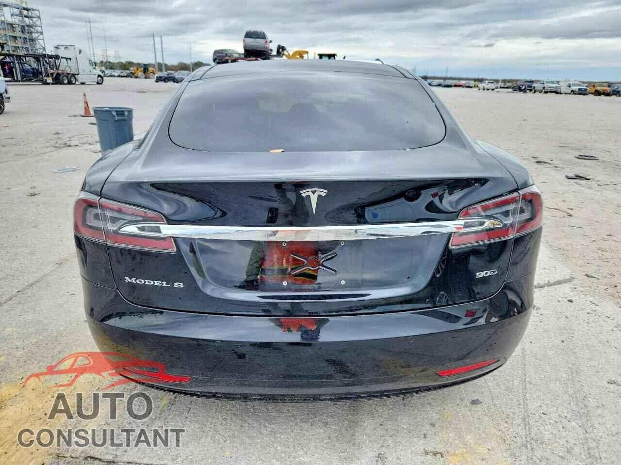 TESLA MODEL S 2016 - 5YJSA1E22GF159183