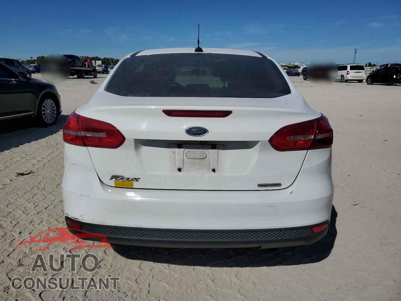 FORD FOCUS 2016 - 1FADP3E2XGL397370