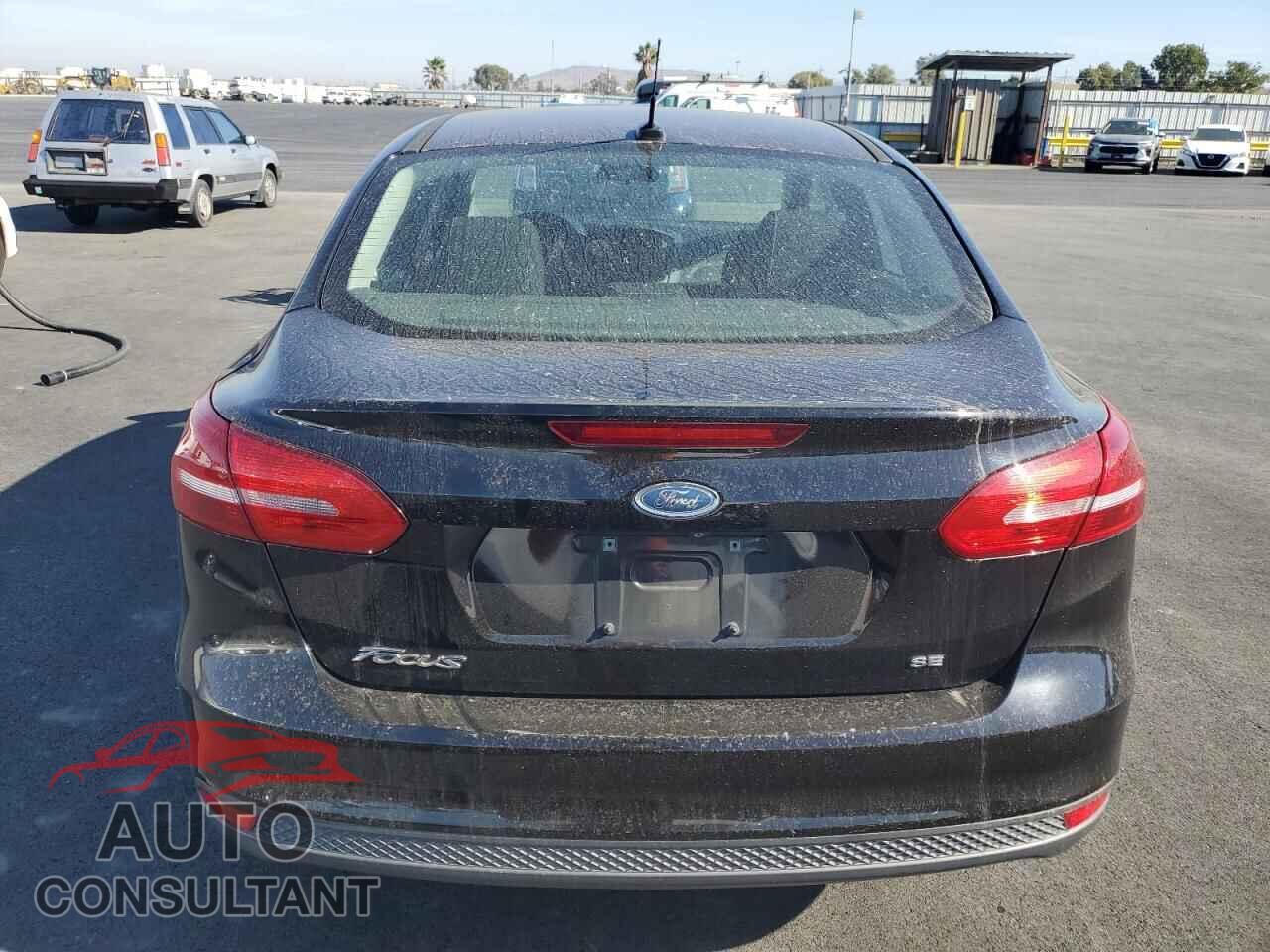 FORD FOCUS 2016 - 1FADP3F22GL365169