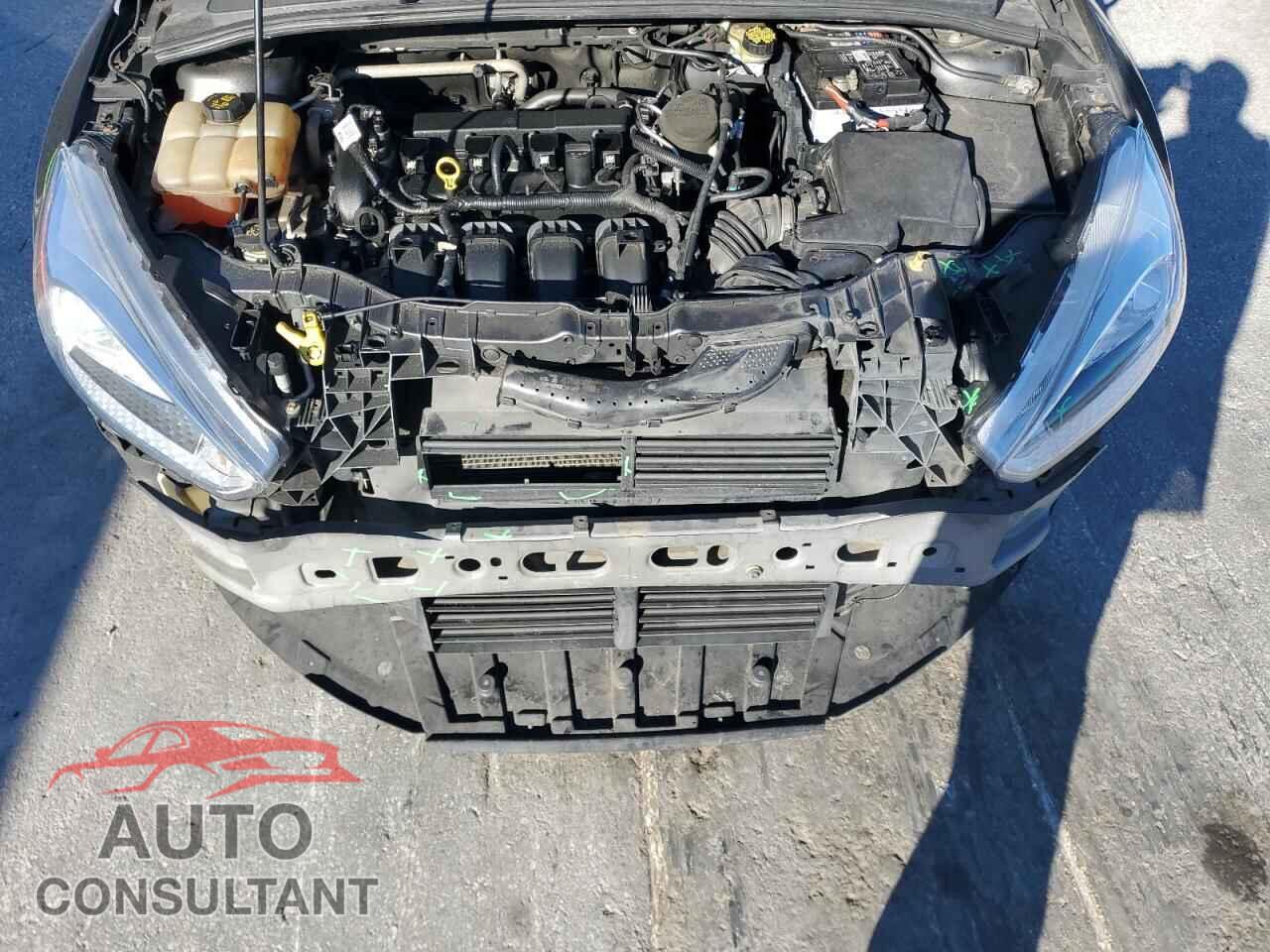FORD FOCUS 2016 - 1FADP3F27GL242189