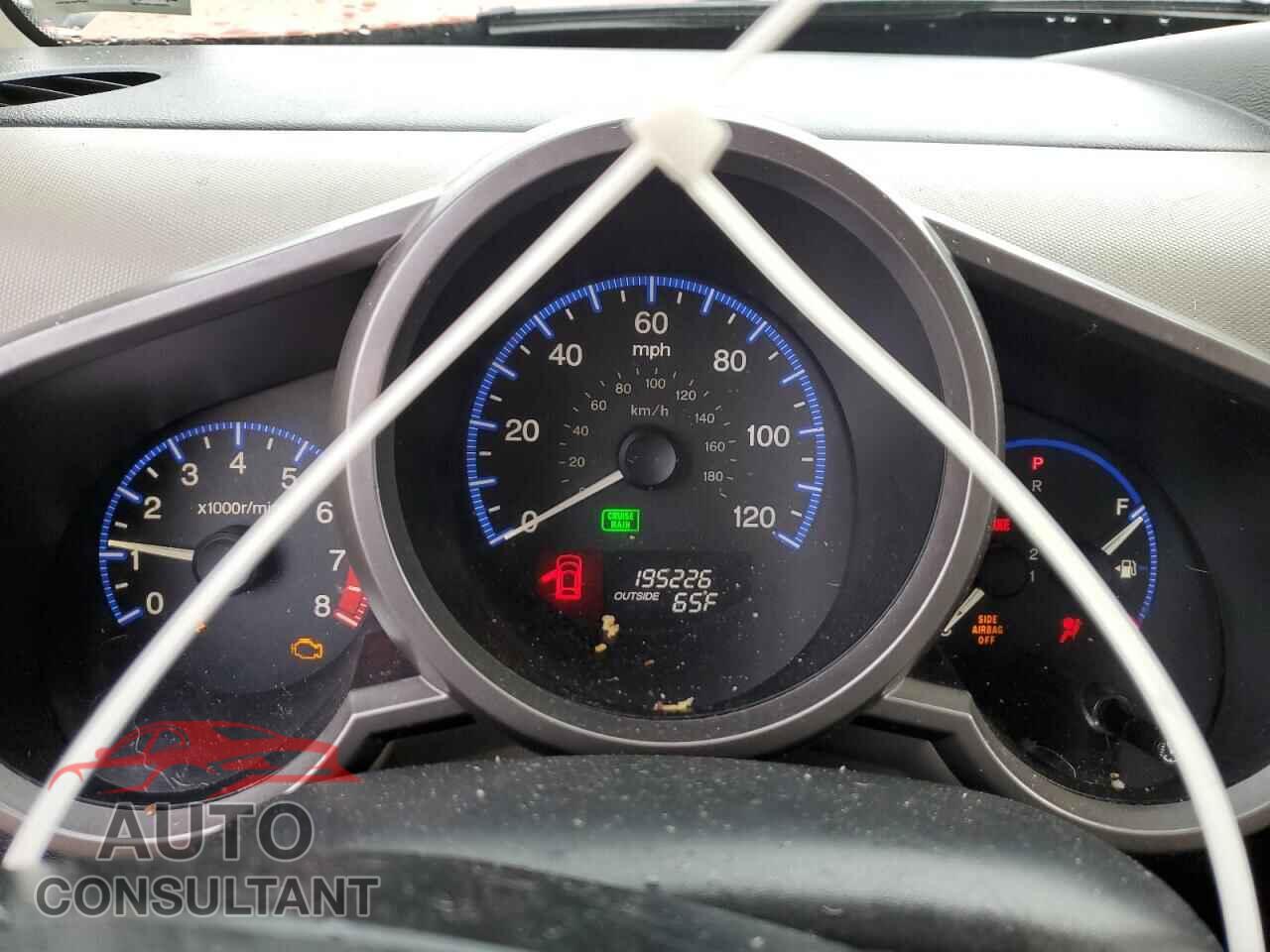 HONDA ELEMENT 2011 - 5J6YH2H7XBL004920