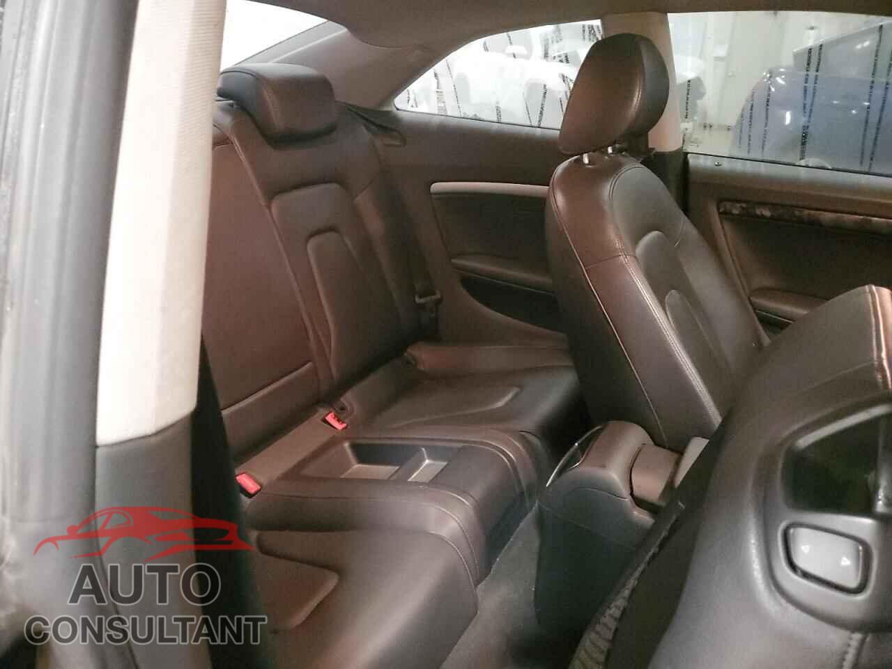 AUDI A5 2014 - WAUGFBFR0EA004904