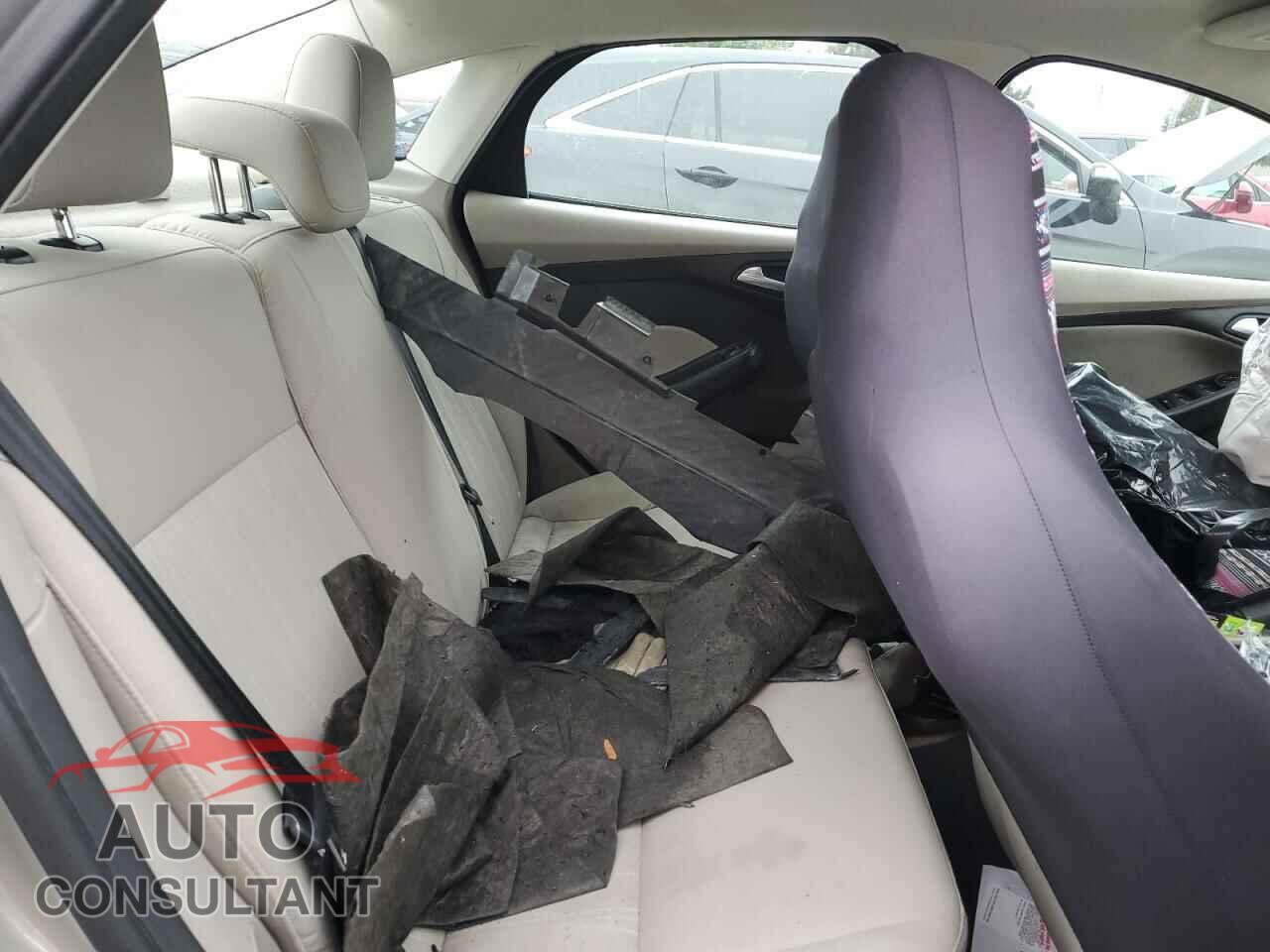 FORD FOCUS 2016 - 1FADP3F29GL378078