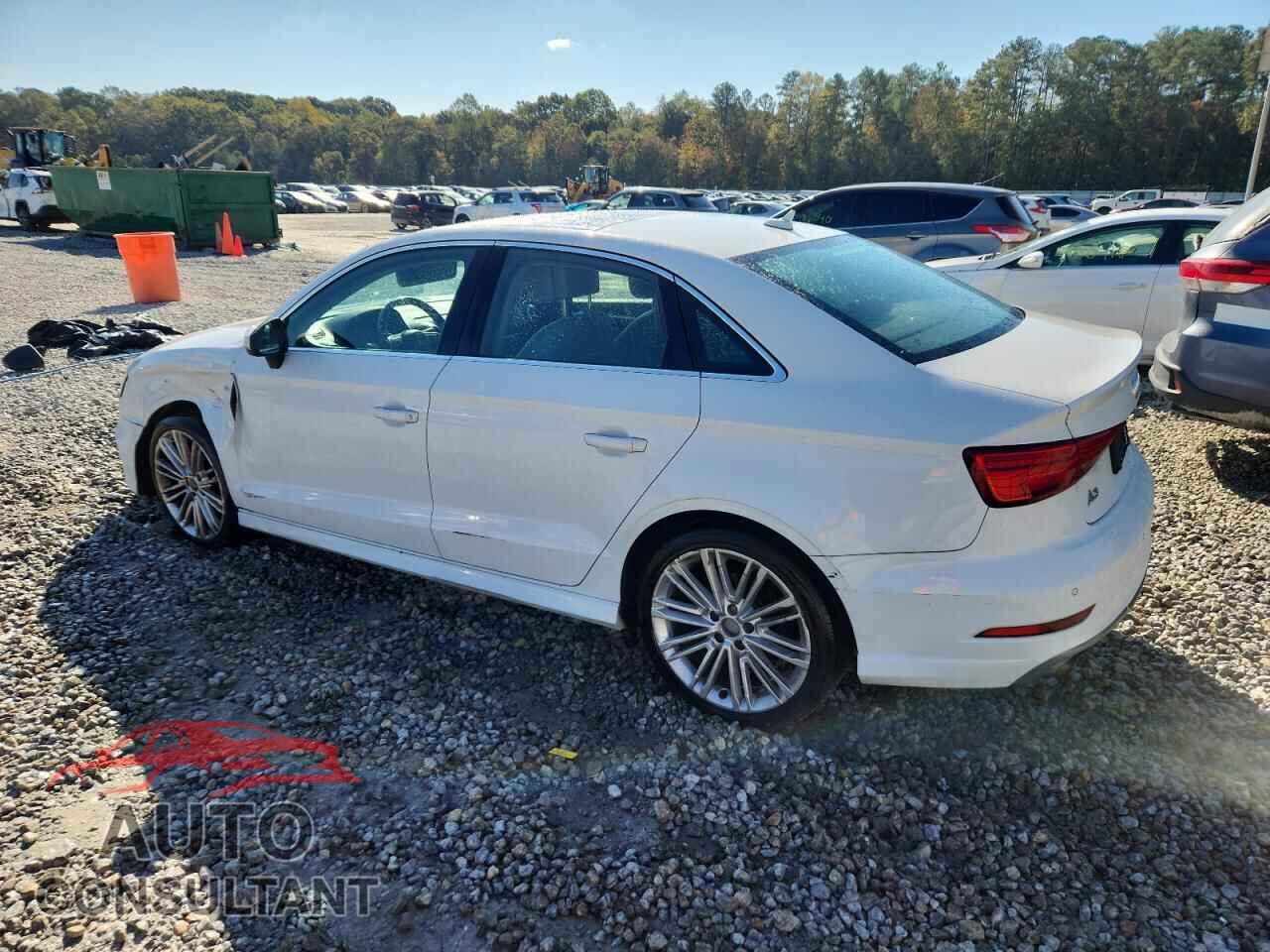 AUDI A3 2017 - WAUGUGFF5H1042285
