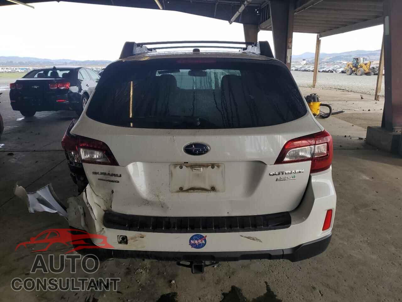 SUBARU OUTBACK 2015 - 4S4BSALC8F3204434