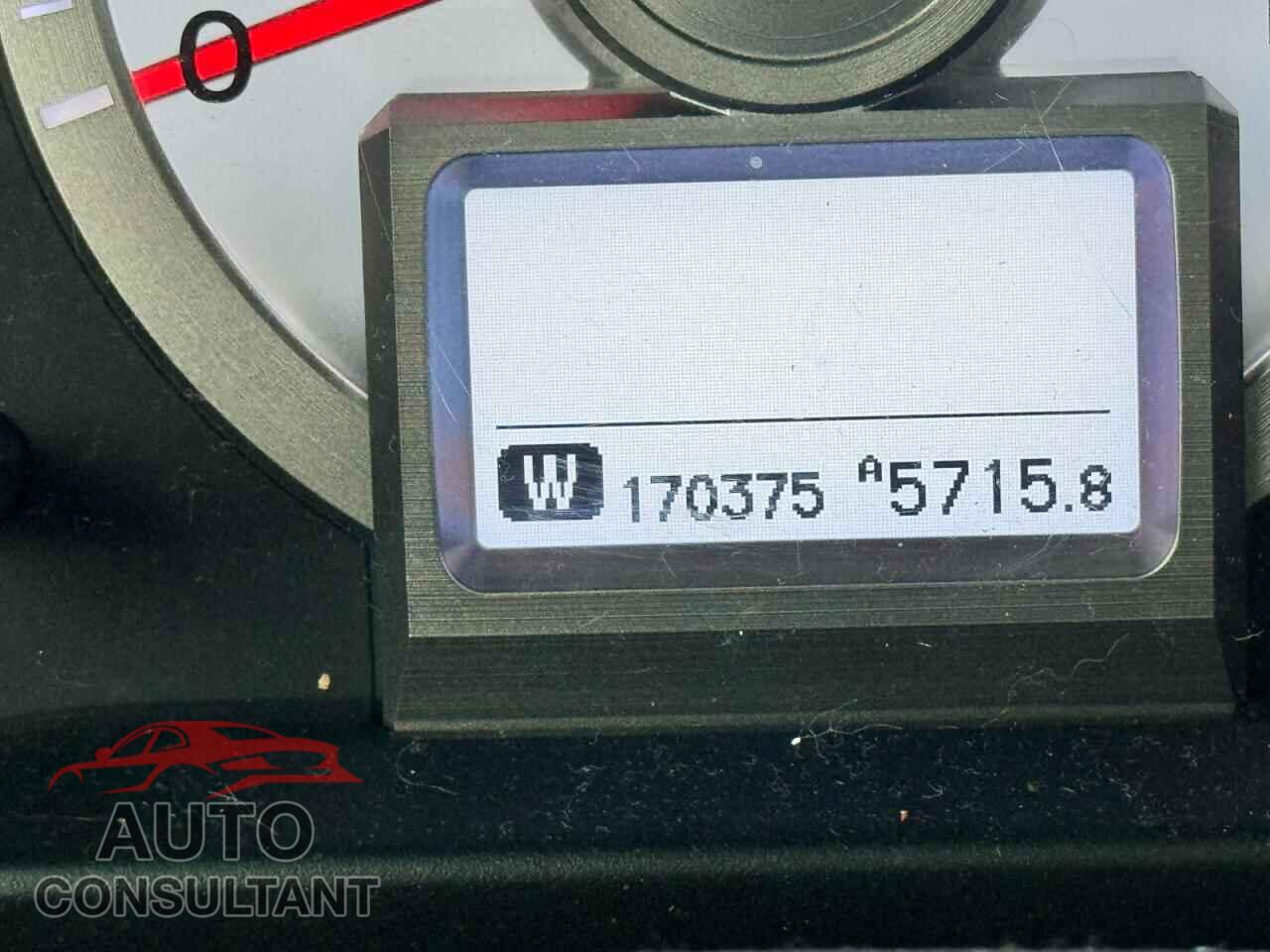 HONDA PILOT 2011 - 5FNYF4H96BB505010