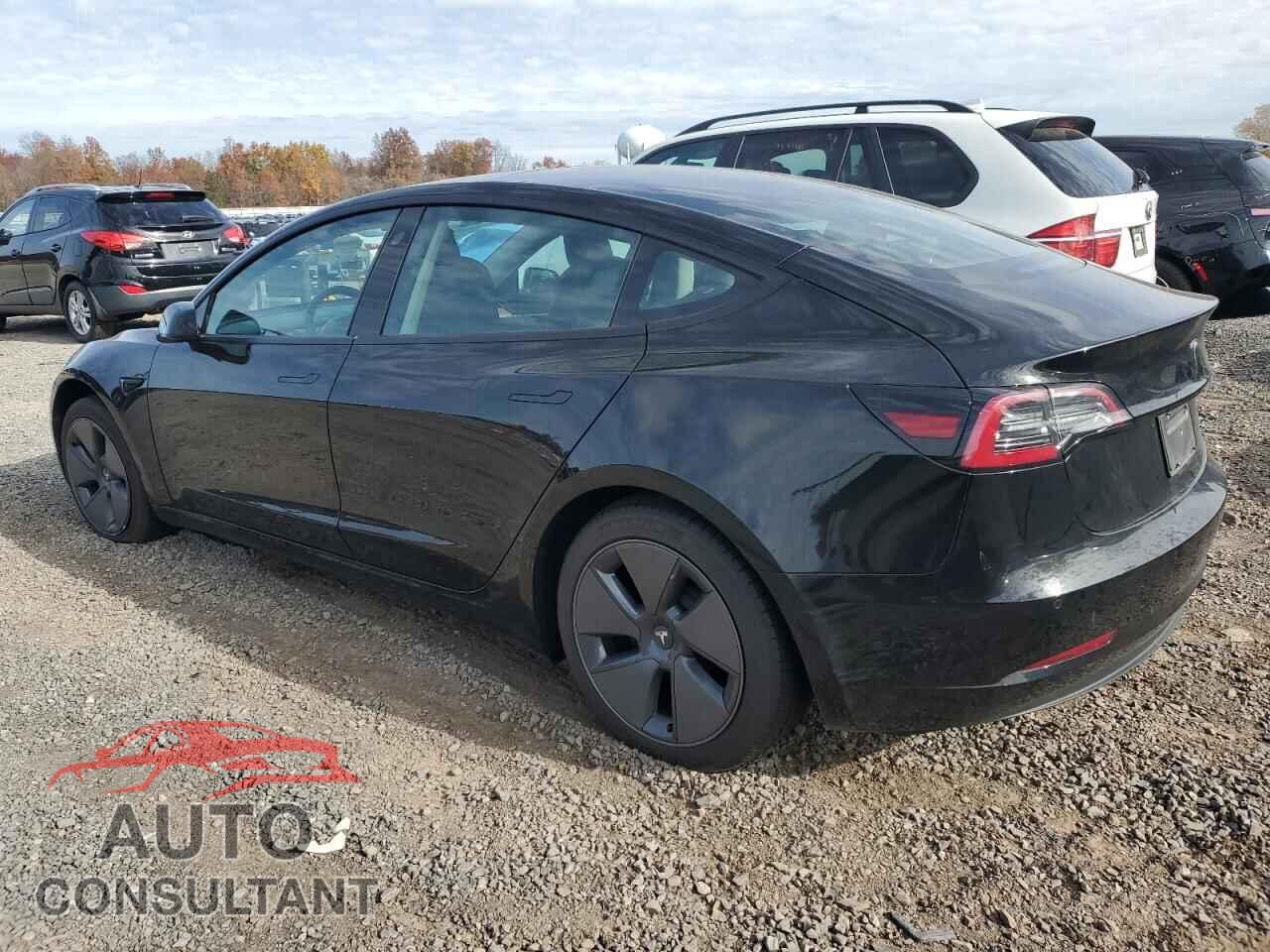 TESLA MODEL 3 2022 - 5YJ3E1EB0NF120081