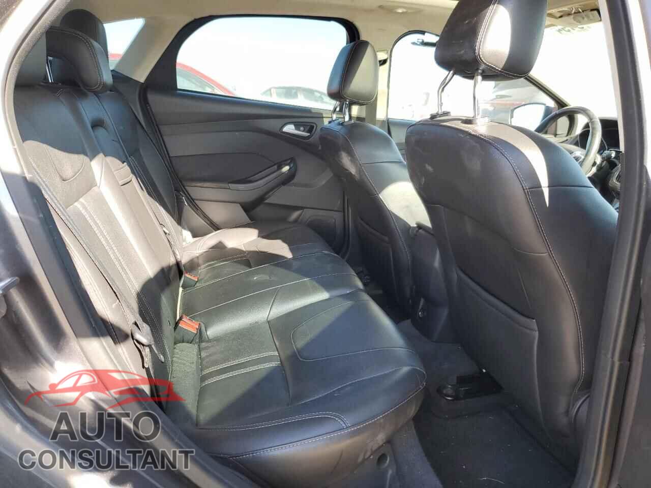 FORD FOCUS 2012 - 1FAHP3M25CL146737