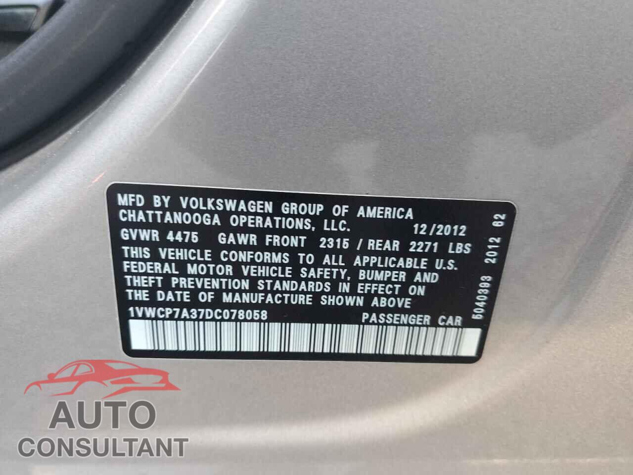 VOLKSWAGEN PASSAT 2013 - 1VWCP7A37DC078058