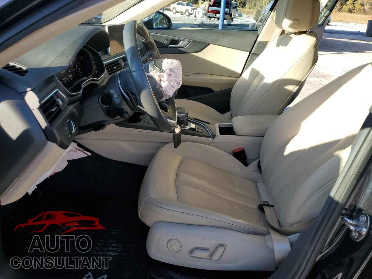AUDI A4 2017 - WAUENAF48HN056013