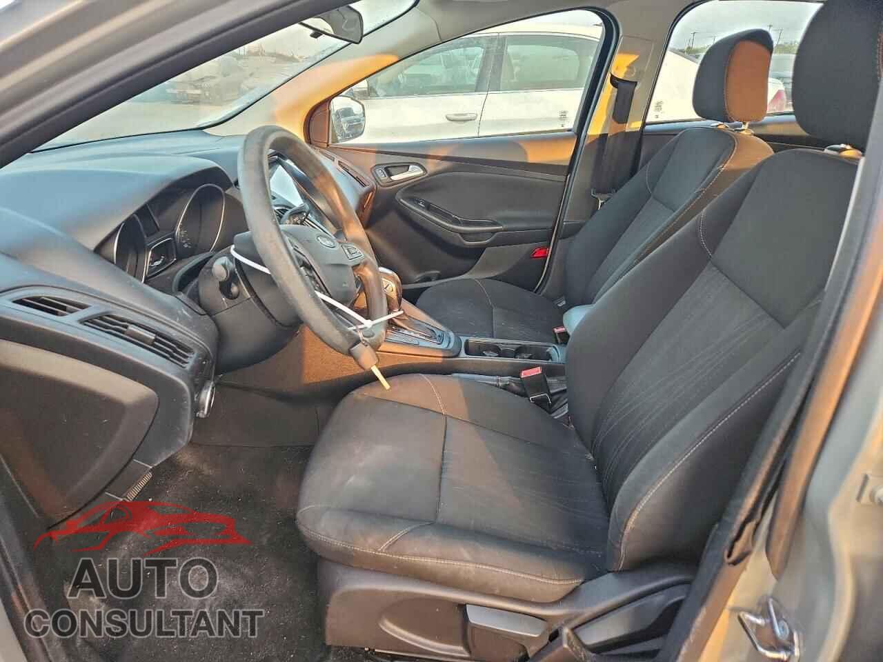 FORD FOCUS 2016 - 1FADP3F29GL314641