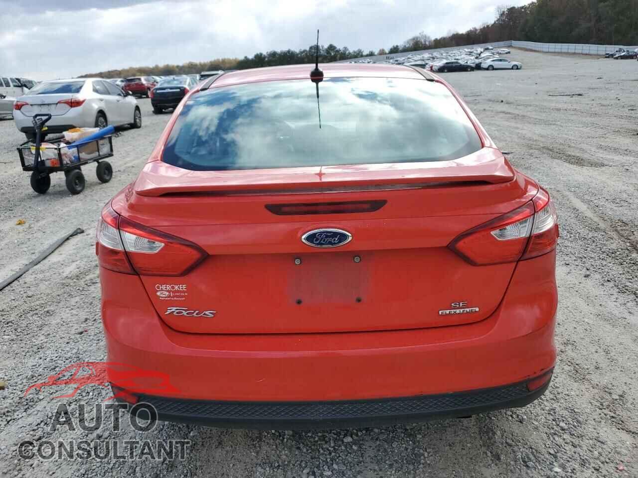 FORD FOCUS 2013 - 1FADP3F2XDL354500