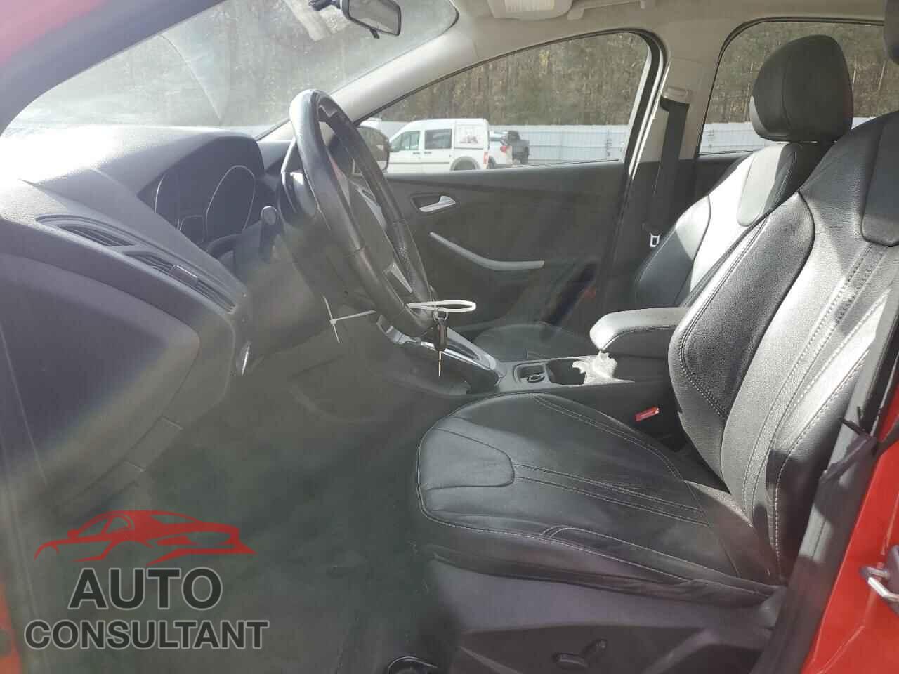 FORD FOCUS 2013 - 1FADP3F2XDL354500