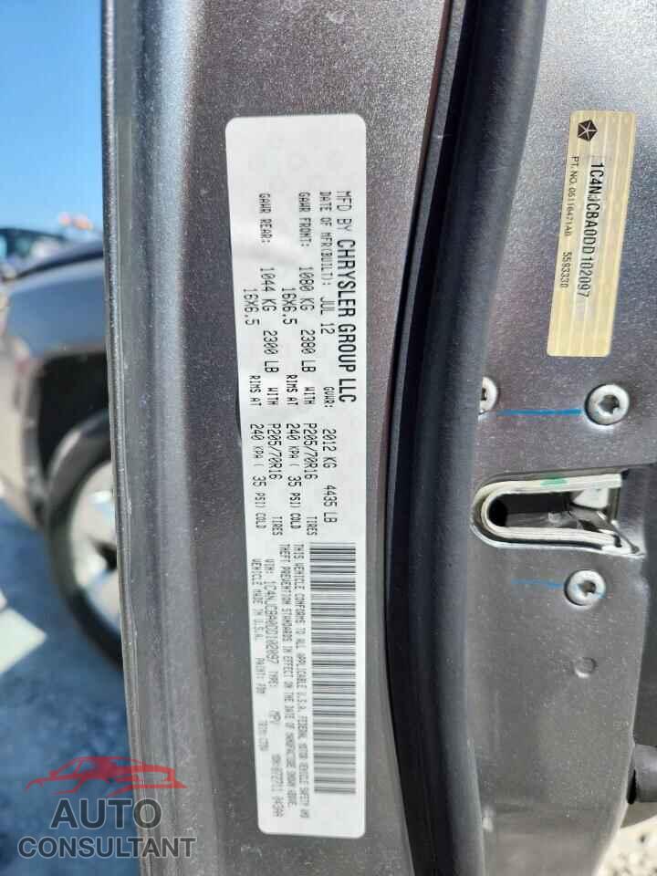 JEEP COMPASS 2013 - 1C4NJCBA0DD102097