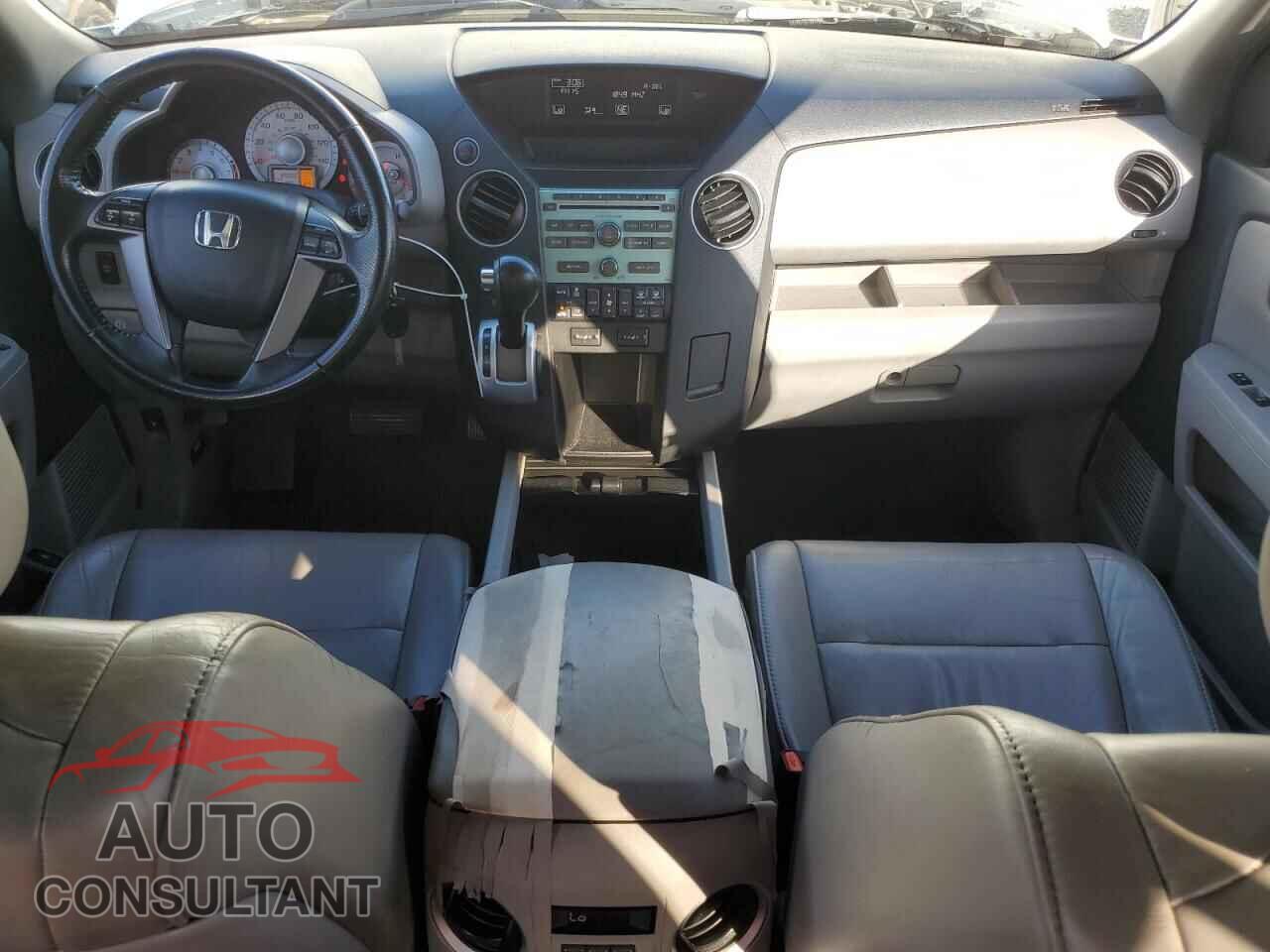 HONDA PILOT 2011 - 5FNYF3H57BB058422