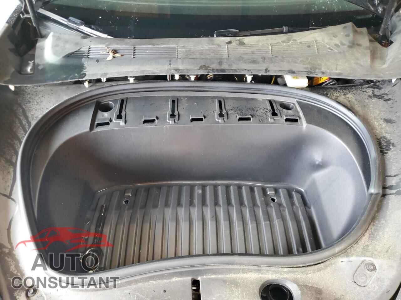 TESLA MODEL 3 2024 - 5YJ3E1EA7RF757689