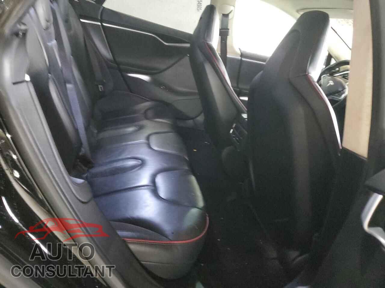 TESLA MODEL S 2013 - 5YJSA1CP5DFP07428