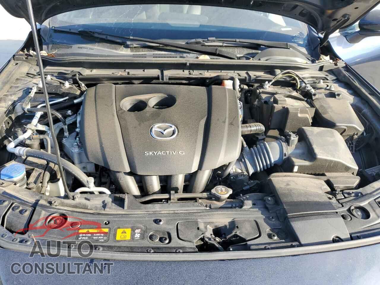 MAZDA 3 2020 - JM1BPALMXL1154321