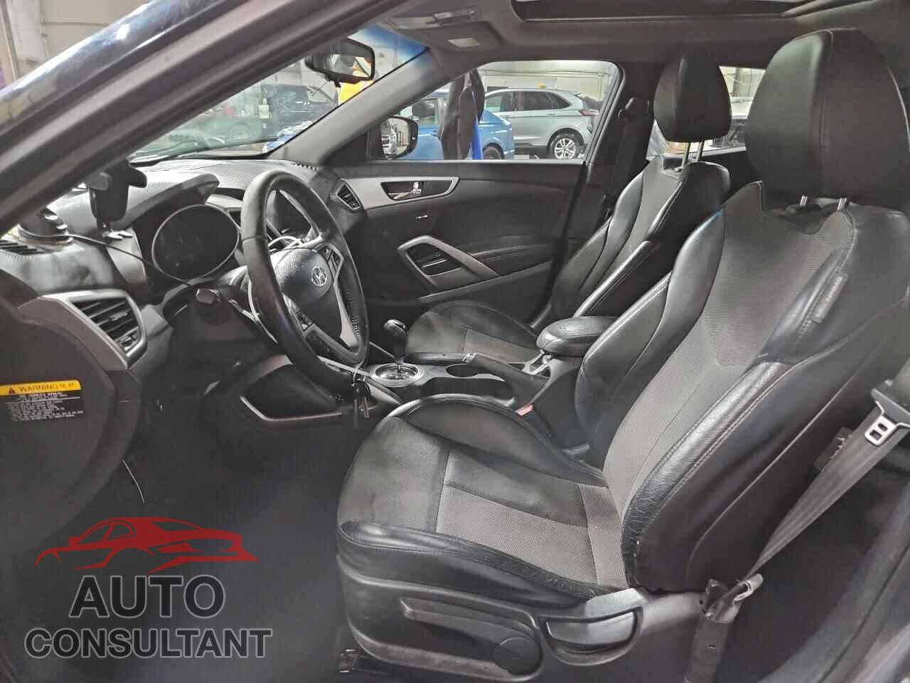 HYUNDAI VELOSTER 2013 - KMHTC6AD2DU136424