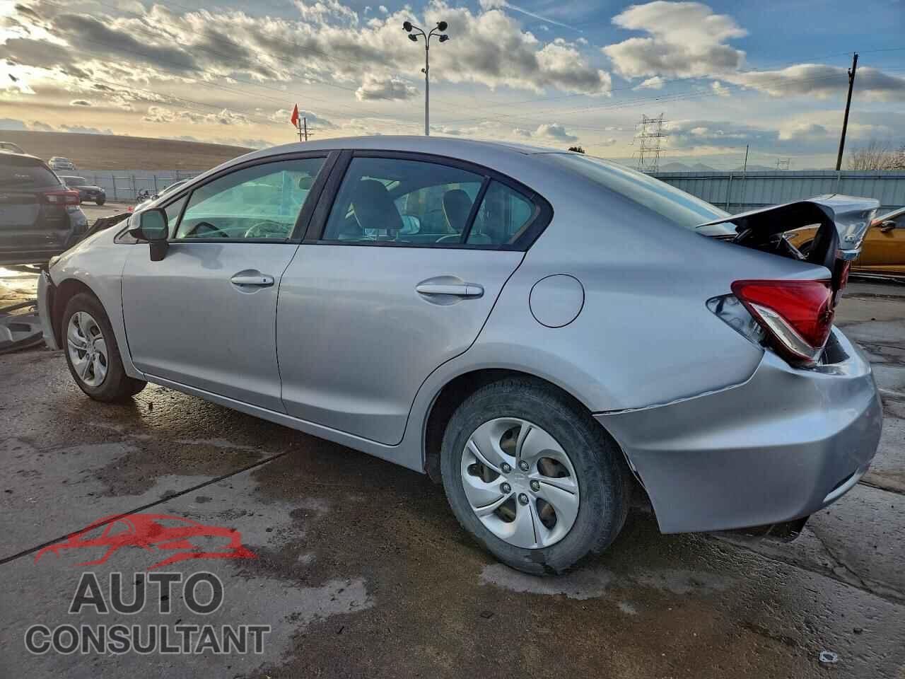 HONDA CIVIC 2013 - 19XFB2F55DE045547