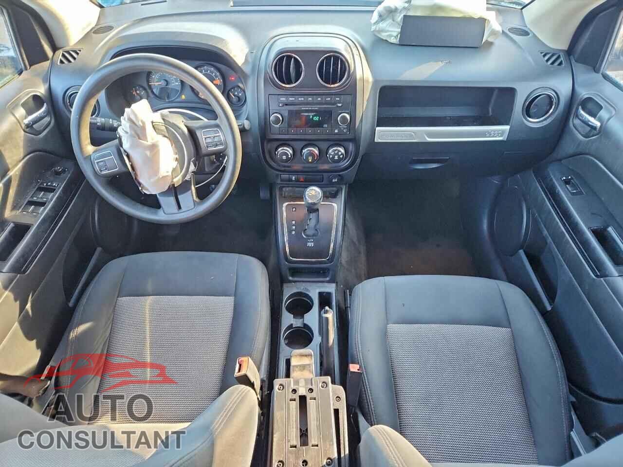JEEP COMPASS 2014 - 1C4NJCBA7ED800952