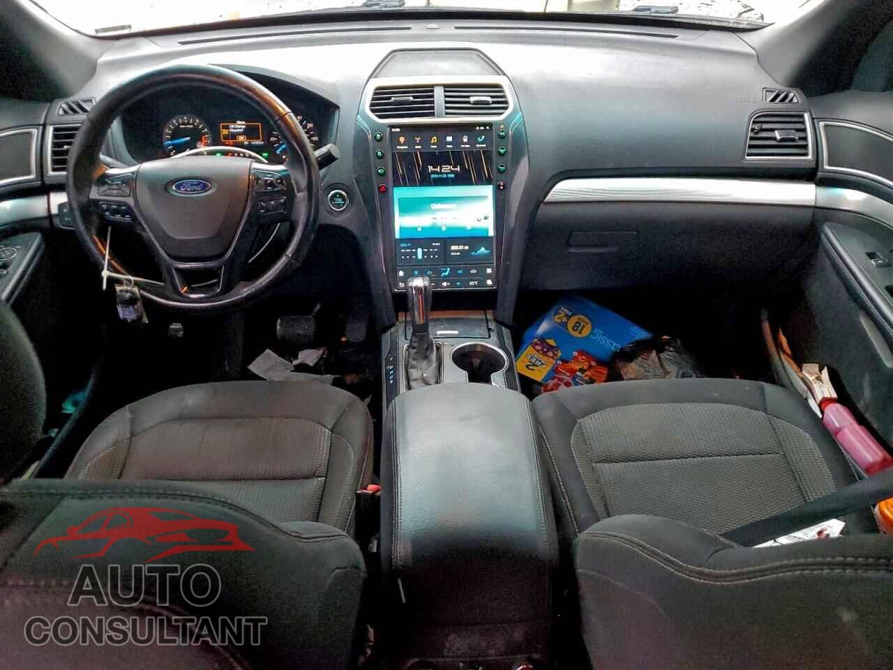 FORD EXPLORER 2017 - 1FM5K8D87HGB77657