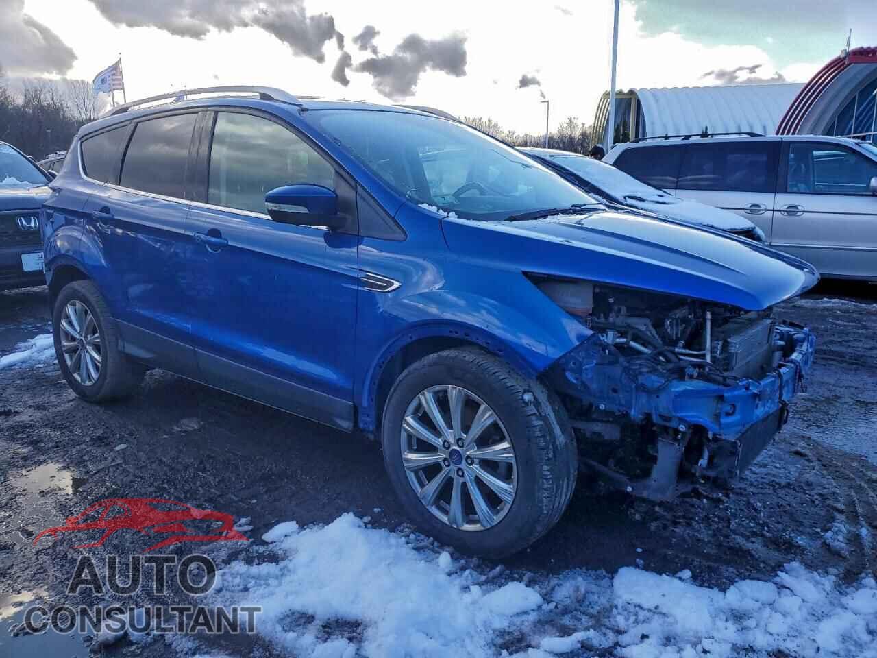 FORD ESCAPE 2017 - 1FMCU0JD1HUB00658