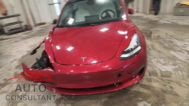 TESLA MODEL 3 2019 - 5YJ3E1EA7KF402804
