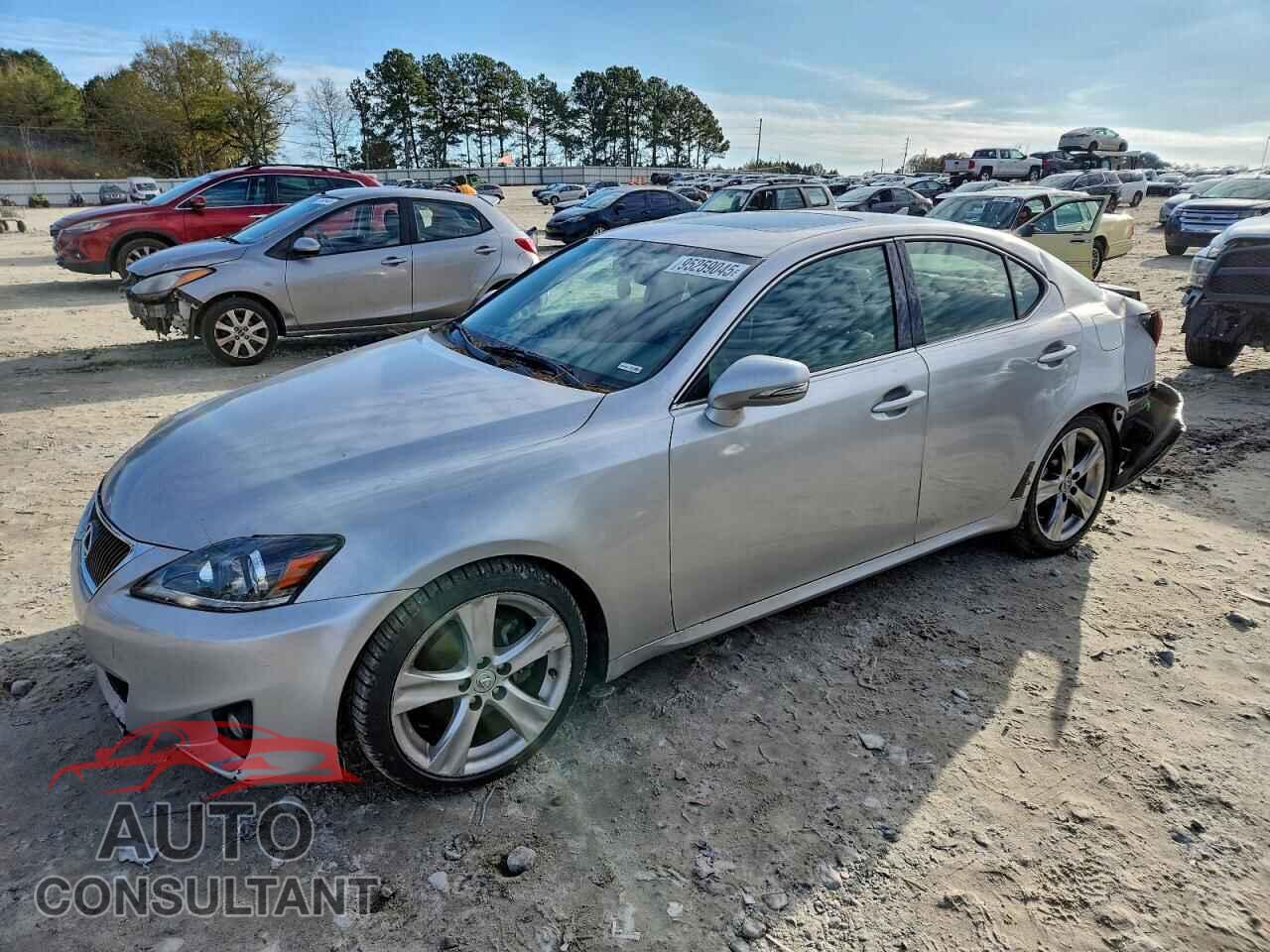 LEXUS IS 2011 - JTHBF5C29B5143325