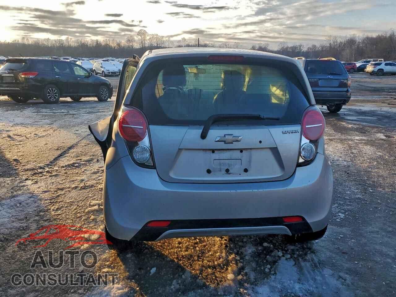 CHEVROLET SPARK 2015 - KL8CD6S95FC737632
