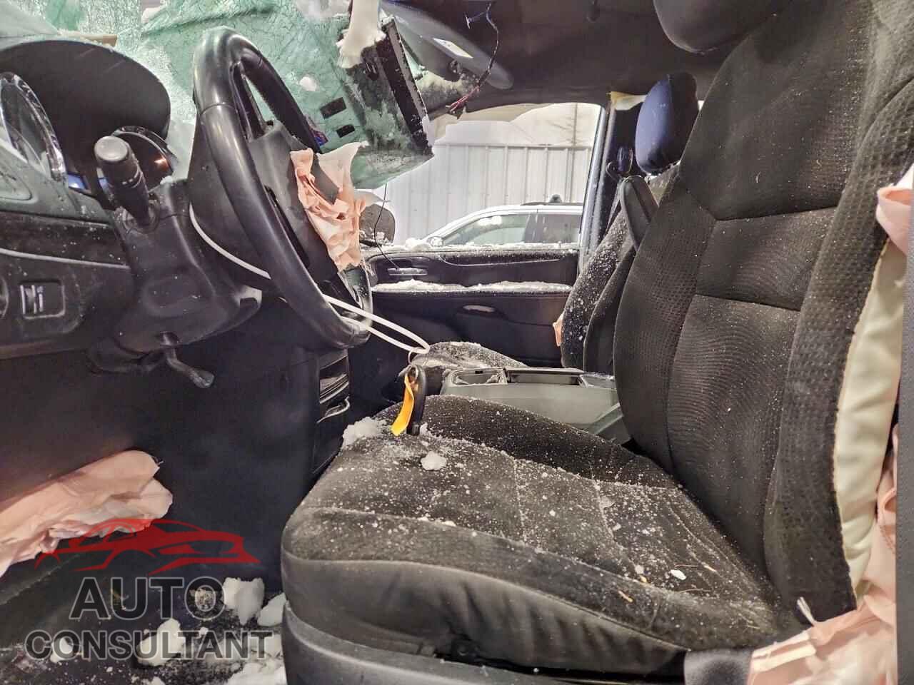 DODGE CARAVAN 2018 - 2C4RDGBG0JR151796