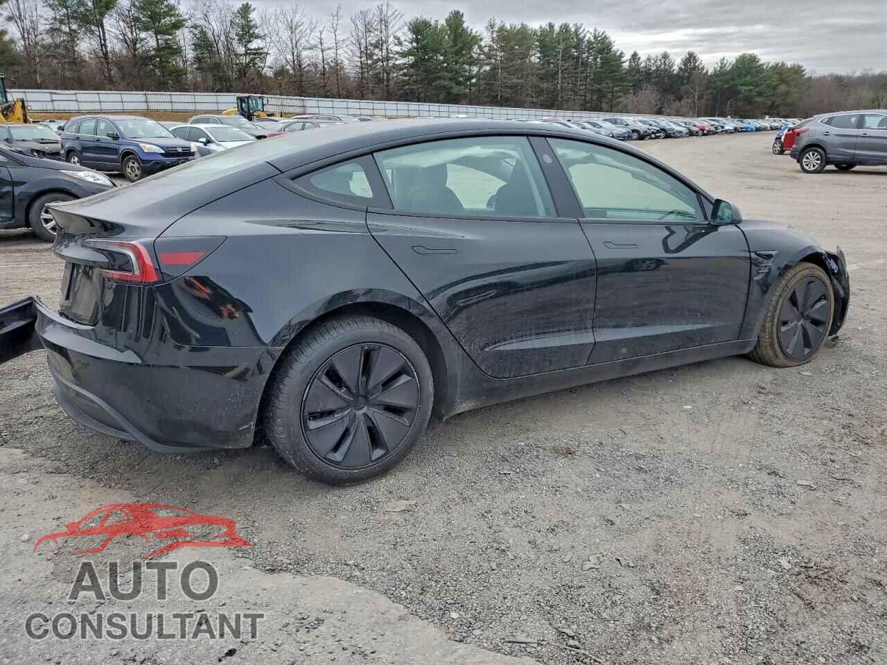 TESLA MODEL 3 2024 - 5YJ3E1EA2RF855707