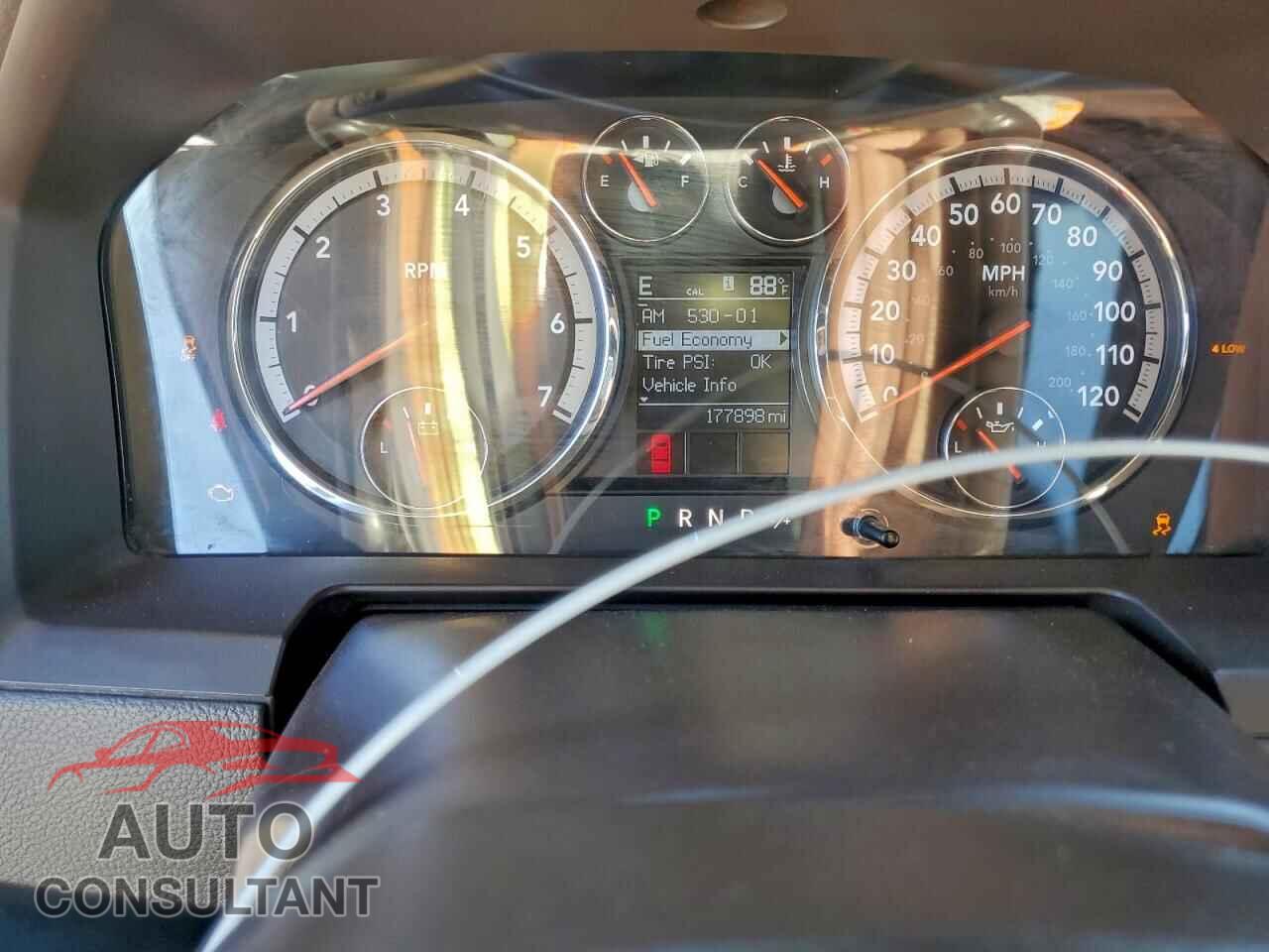 DODGE RAM 1500 2012 - 1C6RD7JT5CS255224