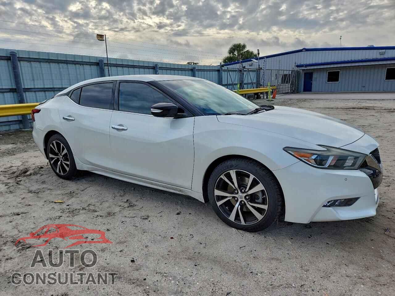 NISSAN MAXIMA 2017 - 1N4AA6AP4HC450895