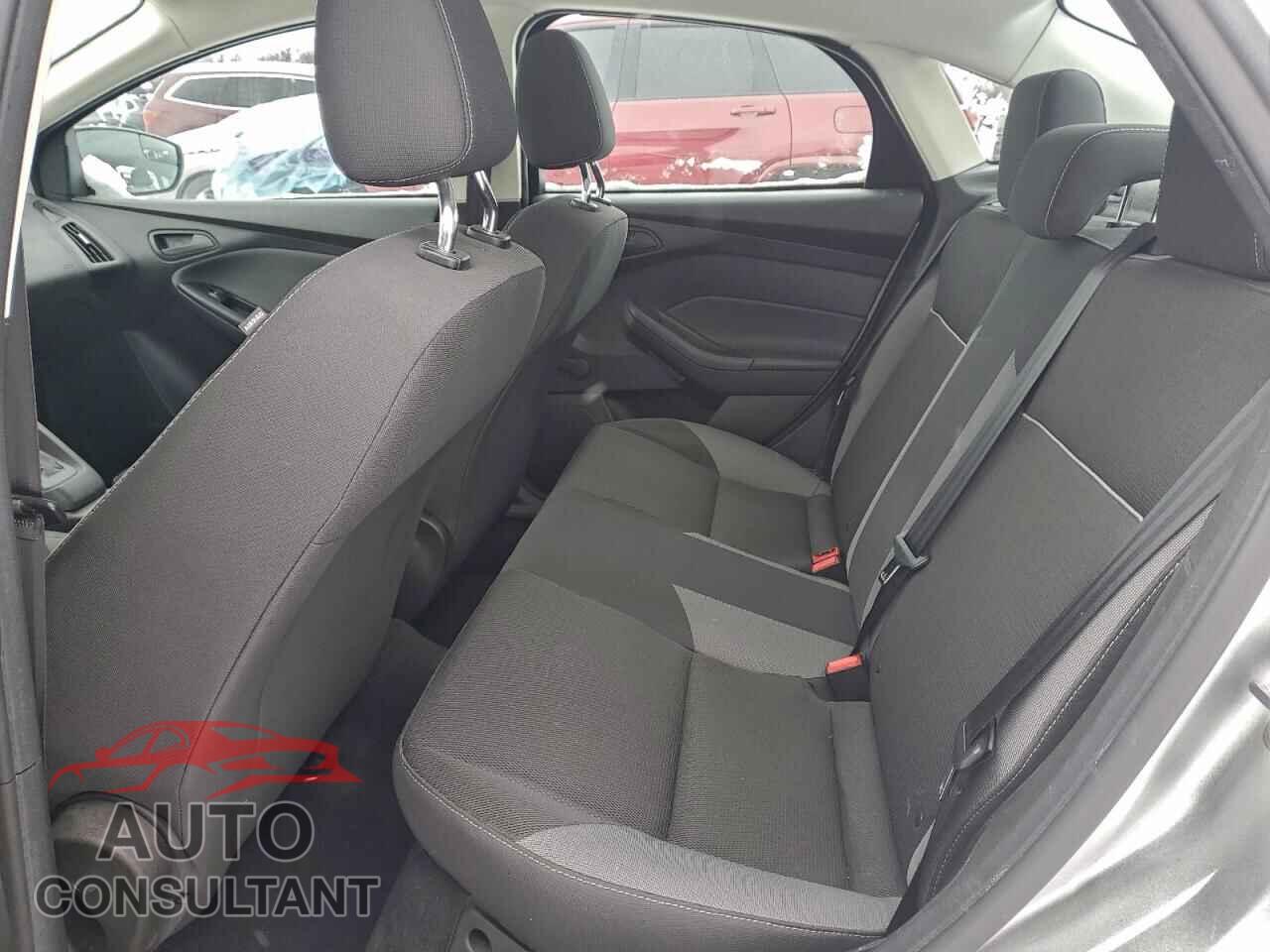 FORD FOCUS 2012 - 1FAHP3E22CL384365