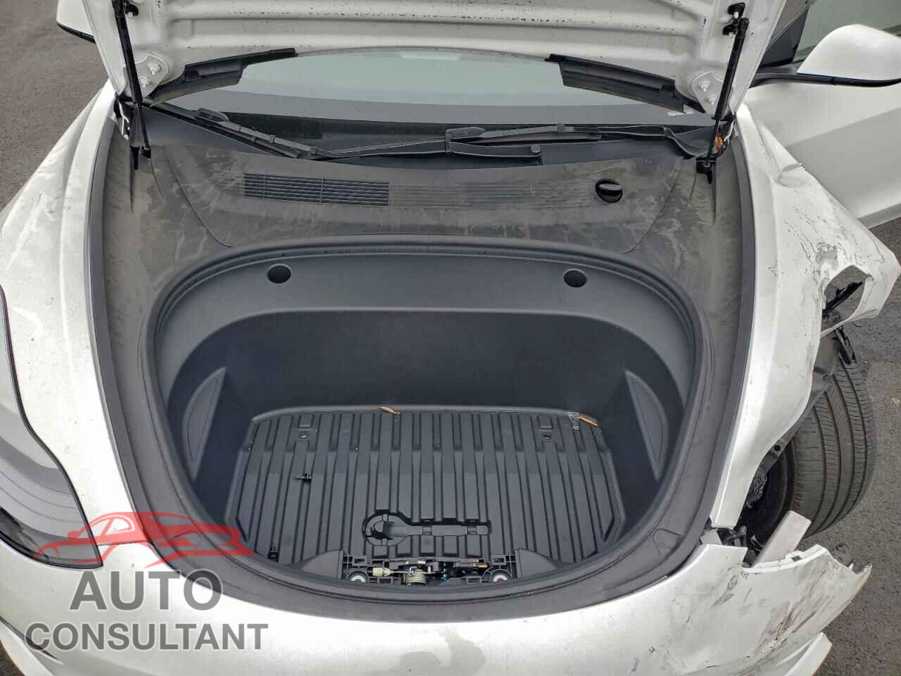 TESLA MODEL 3 2023 - 5YJ3E1EA4PF547094